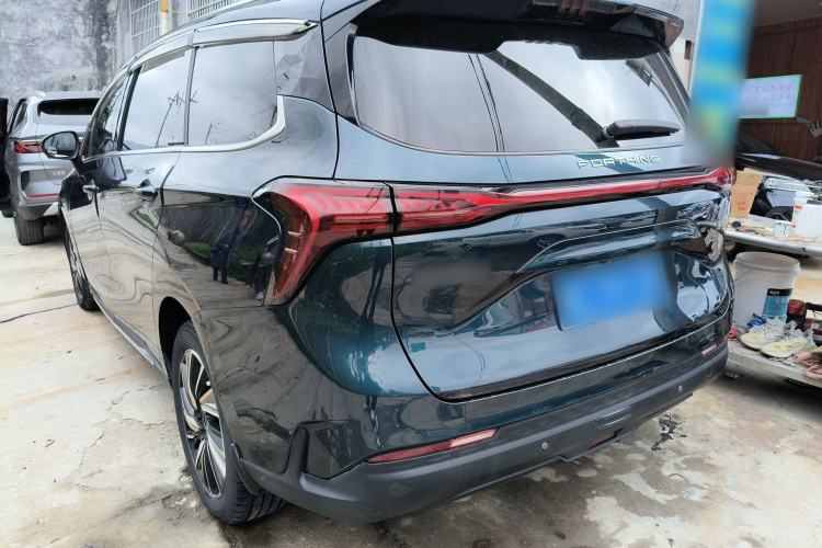 Used FORTHING Yacht 2022 1.5T DCT Chasing-the-Waves Edition Rear Left 45 Deg