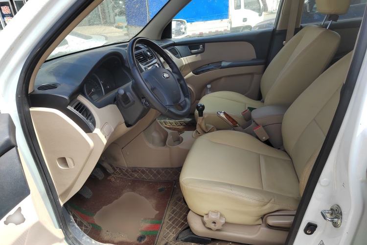 Used Kia Sportage 2013 2.0L Manual Two-Wheel Drive GL Trim
