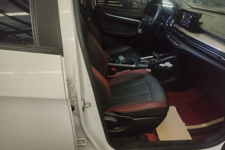 Used Geely Auto Vision X3 2021 PRO 1.5L CVT Deluxe Model Right Front Seat