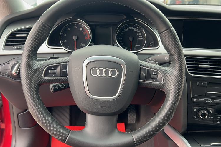 Used Audi A5 2010 2.0TFSI Sportback Comfort Model
