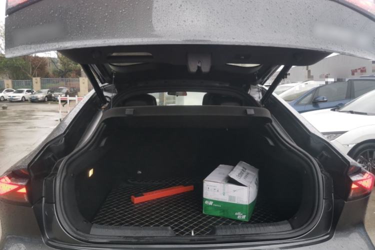 Used CHANGAN UNI-V iDD 2023 Zhidian iDD 1.5T 113km Smart & Fun Version (Rapid Edition)
