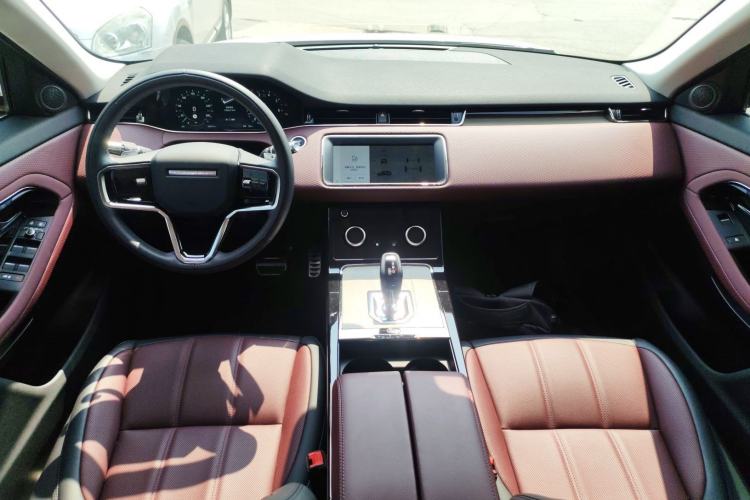 Used Land Rover Range Evoque 2021 Range Rover Velar 249 PS R-Dynamic S Performance Edition Center Console