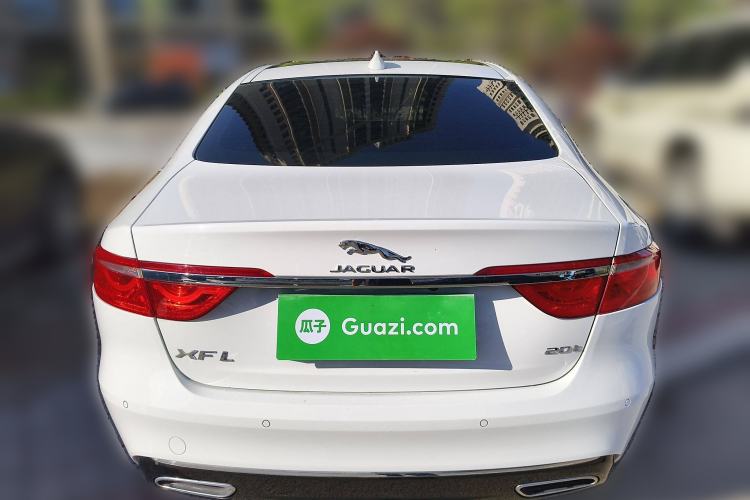 Used Jaguar XFL 2020 XFL 2.0T P200 Two-Wheel-Drive Windflower Edition Rear