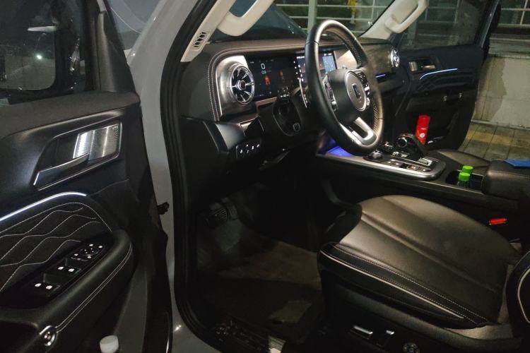 Used Tank 300 2021 City Edition 2.0T—Truly Stylish
