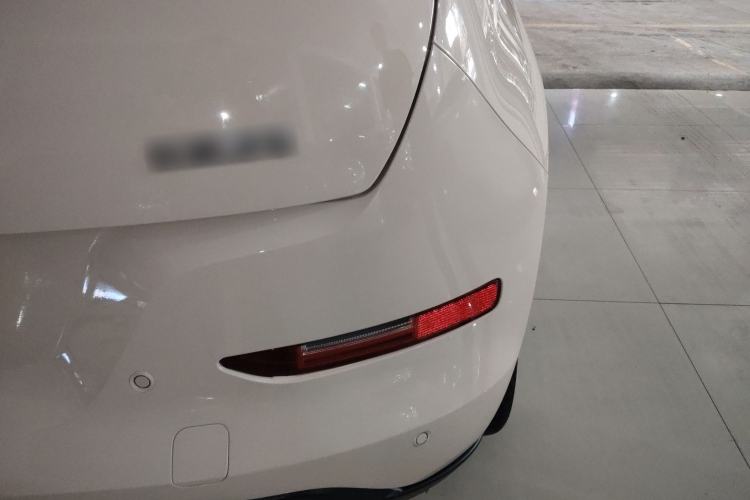 Used ORA Good Cat 2023 401 km Standard Range Luxury Version Lithium Iron Phosphate Right Rear Taillight