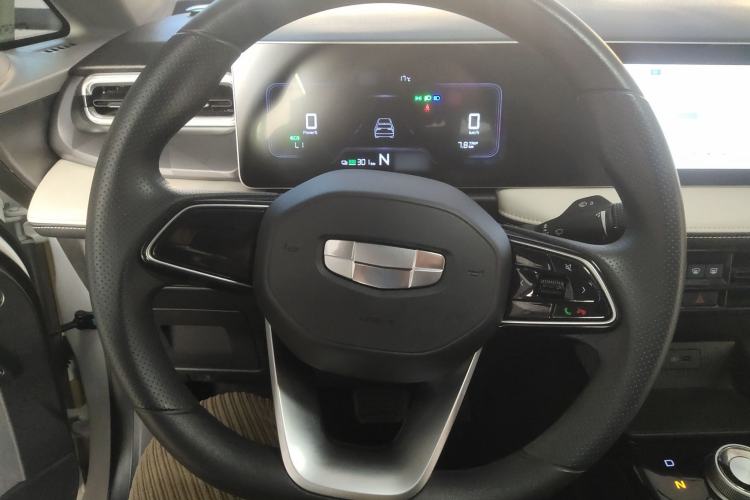 Used Geometry E Firefly 2024 301km Flowing Light