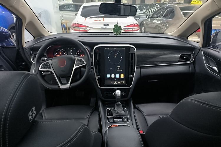 Used BYD Song MAX 2018 1.5T Automatic Smart Connect Elite Model with 6 Seats
