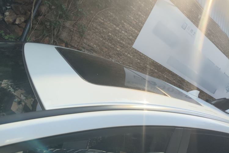 Used Honda Jade 2020 1.8L automatic Comfort version Roof