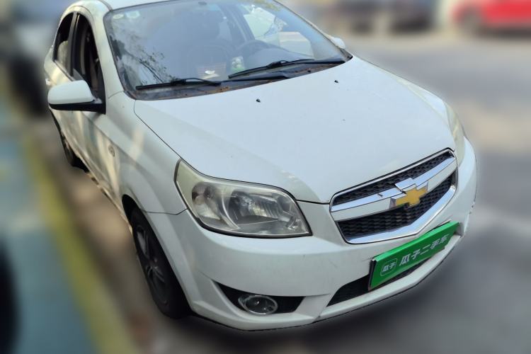 Used Chevrolet Lova 2010 1.4 MT Fengdu Version
