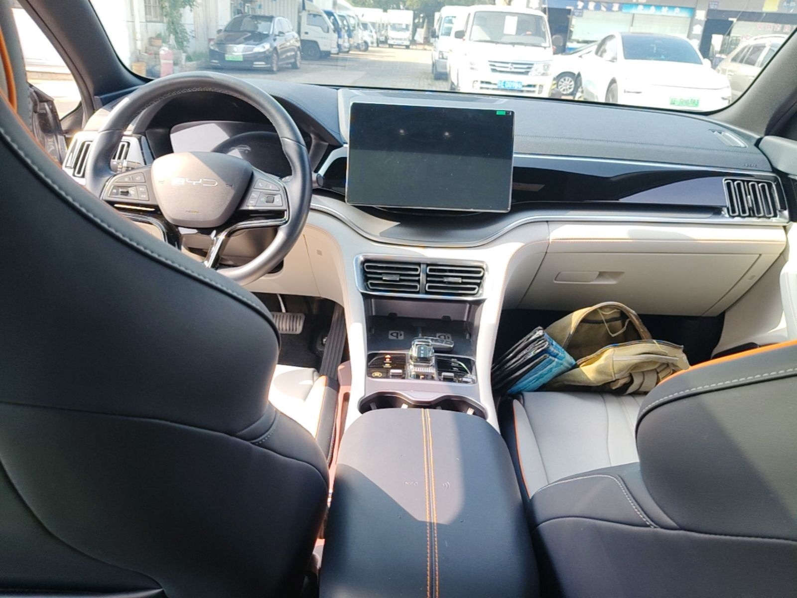 BYD Song PLUS New Energy 2023 Champion Edition EV 520KM Prestige Model — снимка 12