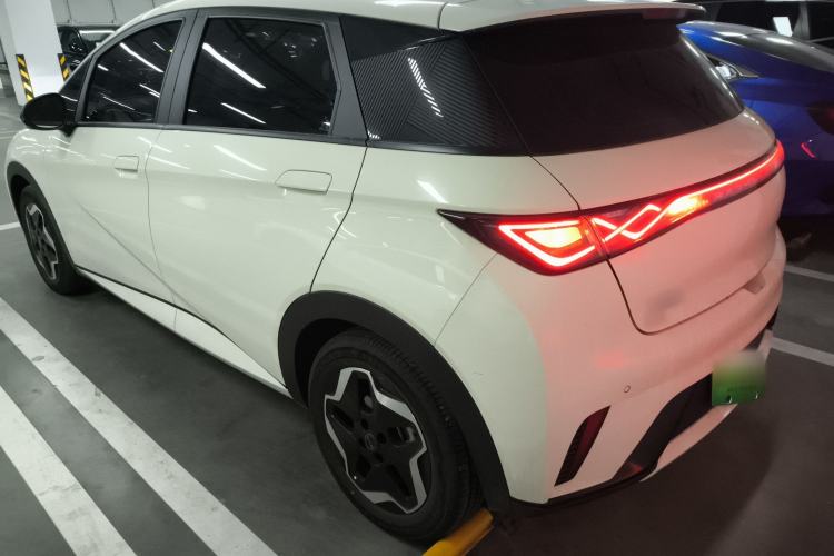 Used BYD Dolphin 2021 405 km Fashion Edition