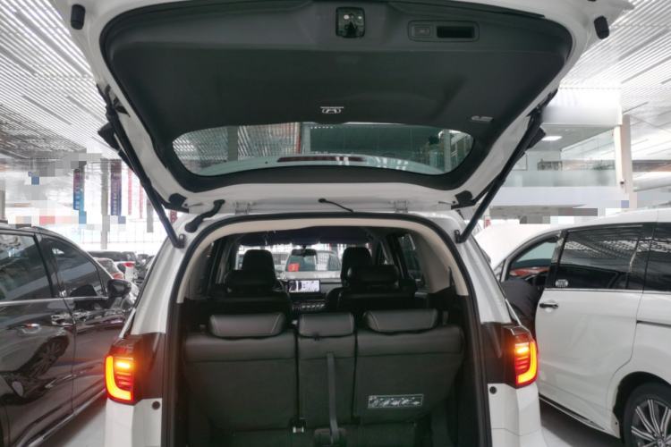 Used Honda Odyssey 2024 2.0L eHEV Sharp & Enjoy Edition