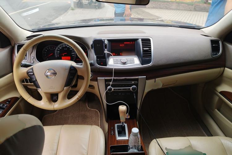 Used Nissan Teana 2008 2.5L XL Leading Edition Center Console