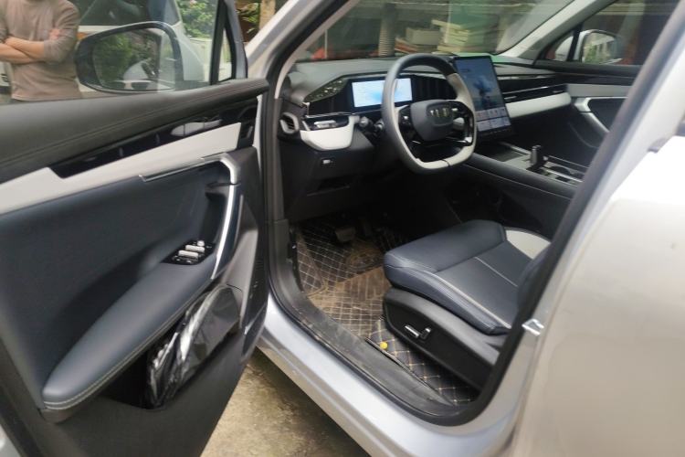 Used Geely Auto FX11 2024 1.5TD DCT Dragon Edition
