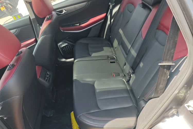 Used CHANGAN CS75 2022 Blue Whale Edition 1.5T DCT Prestige Model
