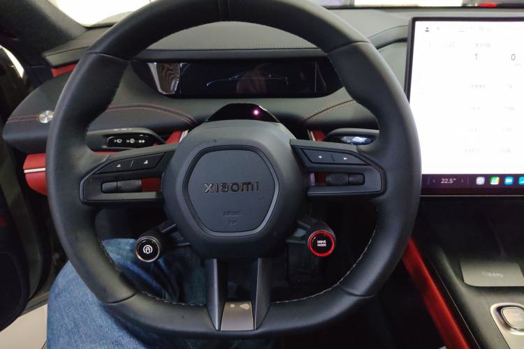 Used Xiaomi Auto SU7 2024 Rear-Drive Long-Range Intelligent Driving Version Steering Wheel