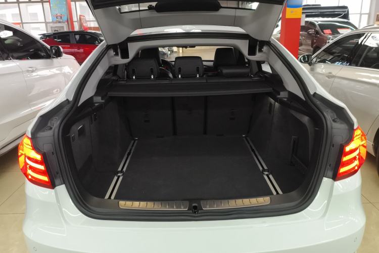 Used BMW 3 Series GT 2016 320i Design Package Edition