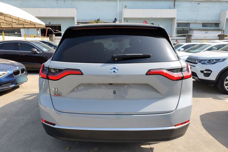 Used Nio ES8 2020 415 km Range 6-Seater Version
