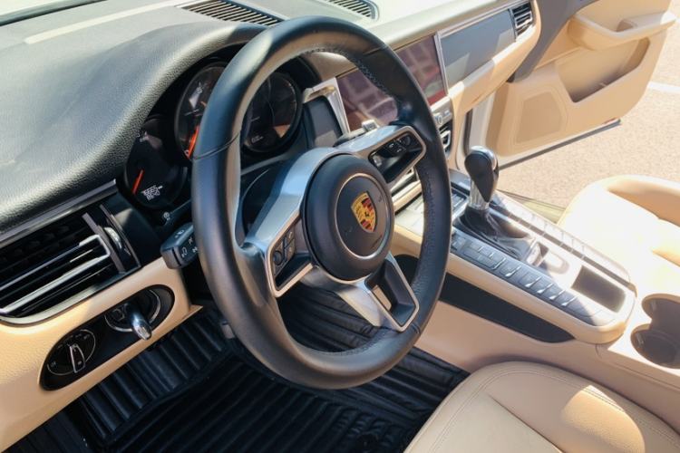 Used Porsche Macan 2020 Macan 2.0T
