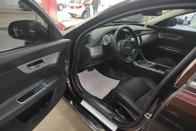 Used Jaguar XFL 2017 XFL 2.0T 240PS Luxury Edition
