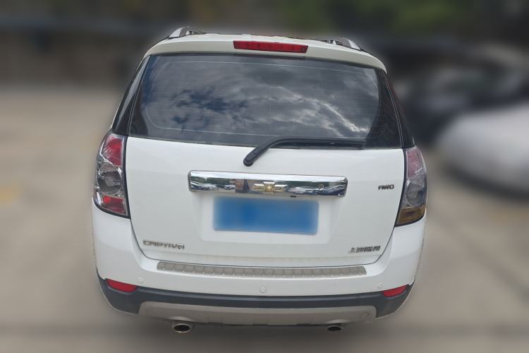 Used Chevrolet Captiva 2012 2.4L 4x4 Flagship Edition 7 Seats