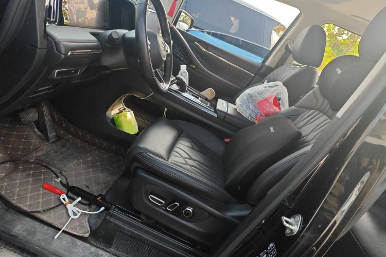 Used GAC Trumpchi M8 2024 Master Series 400T Ultimate Edition Left Front Seat