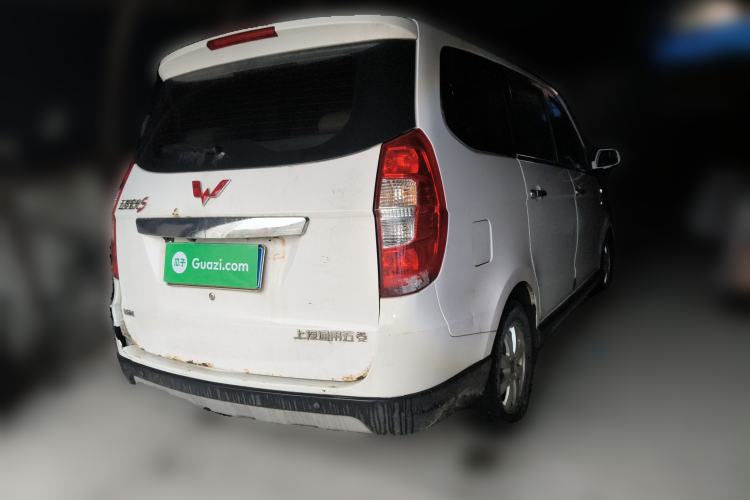 Used Wuling Hongguang 2015 1.5L S1 Comfort China V Standard
