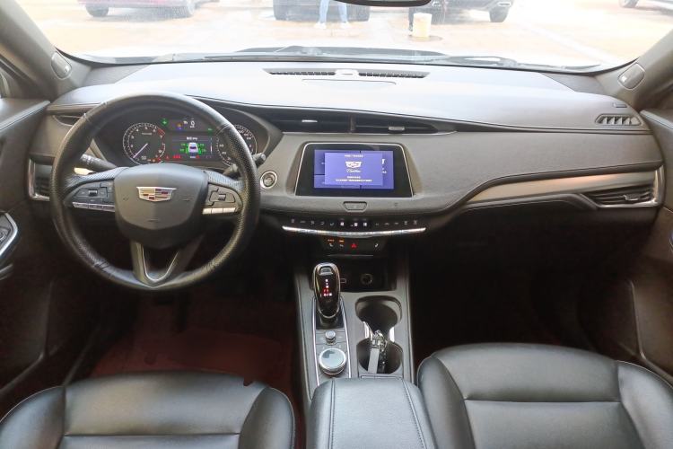 Used Cadillac XT4 2021 28T Two-Wheel Drive Leading Version