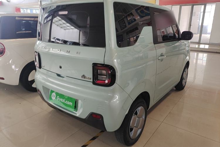 Used Geely Galaxy Panda 2023 Panda Mini 200km Endurance Bear
