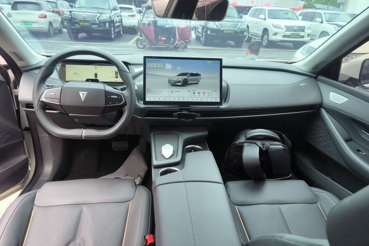 Used Deepal SL03 2022 515 Pure Electric Version Center Console