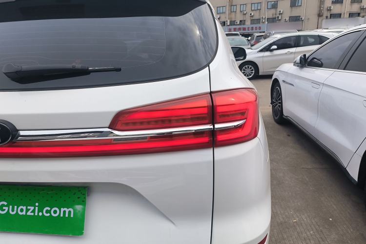 Used BYD Song 2020 Classic Edition 1.5T Automatic Elite Model Right Rear Taillight