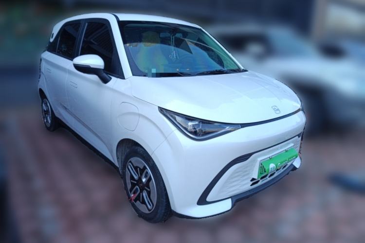 Used Chery QQ Domi 2025 Model 305km Comfort Edition Front Right 45 Deg