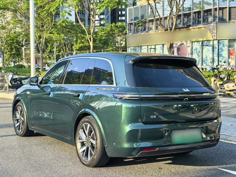 Used Li Auto L8 2023 Max model — 32