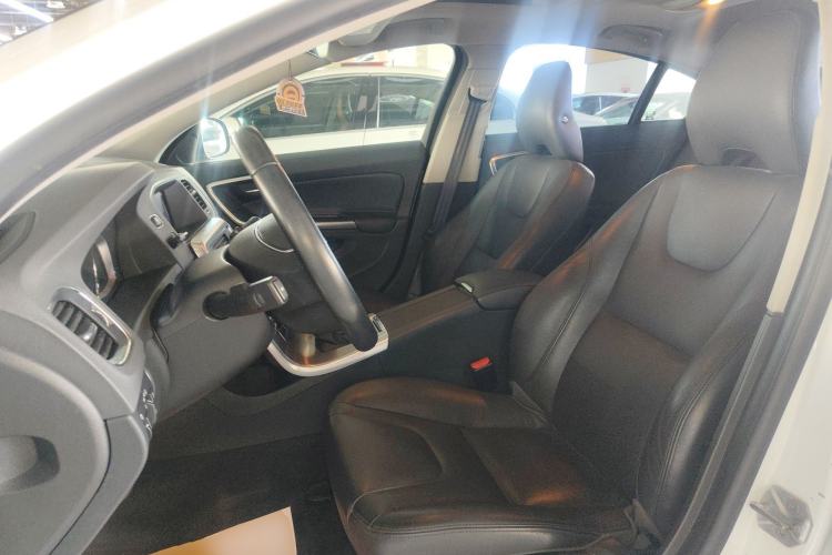 Used Volvo S60 2019 S60L T5 Smart Range Edition
