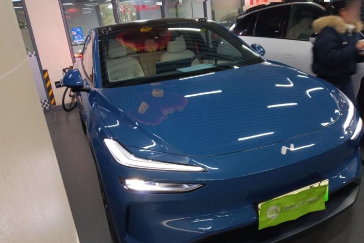 Used ONVO L60 2024 60 kWh All-Wheel Drive