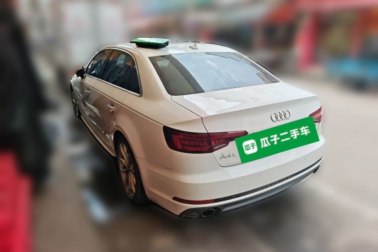 Used Audi A4L 2018 30th Anniversary Edition 40 TFSI Fashion Model
