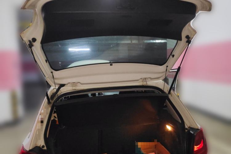 Used Volkswagen Polo 2013 1.6L Automatic Comfort Edition