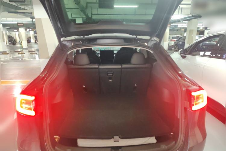 Used Tesla Model Y 2024 Rear-Wheel-Drive Version