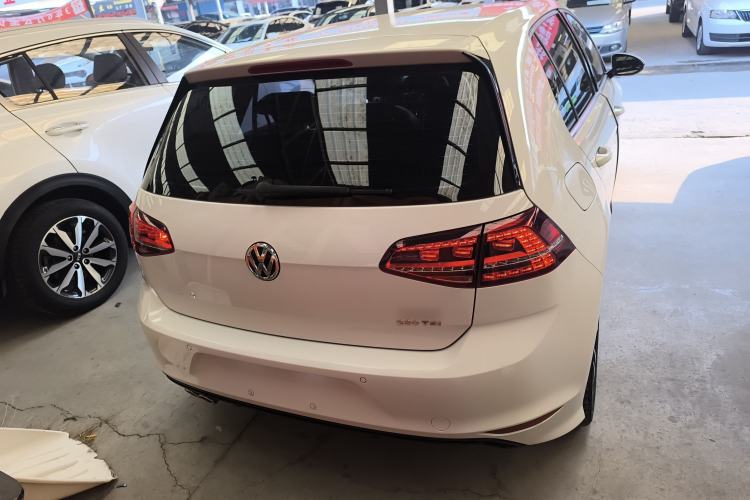 Used Volkswagen Golf 2017 280TSI Automatic R-Line Million-Vehicle Commemorative Edition
