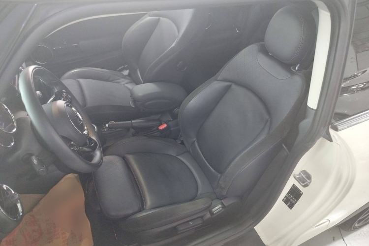 Used MINI MINI 2019 1.5T COOPER Artist