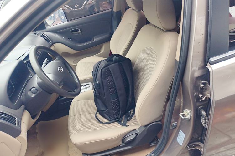 Used Hyundai Celesta 2015 1.6L Automatic Comfort Model