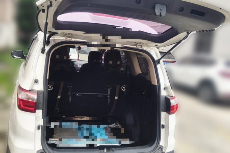 Used CHANGAN OSHAN A800 2017 1.5T Manual Elite Version Trunk