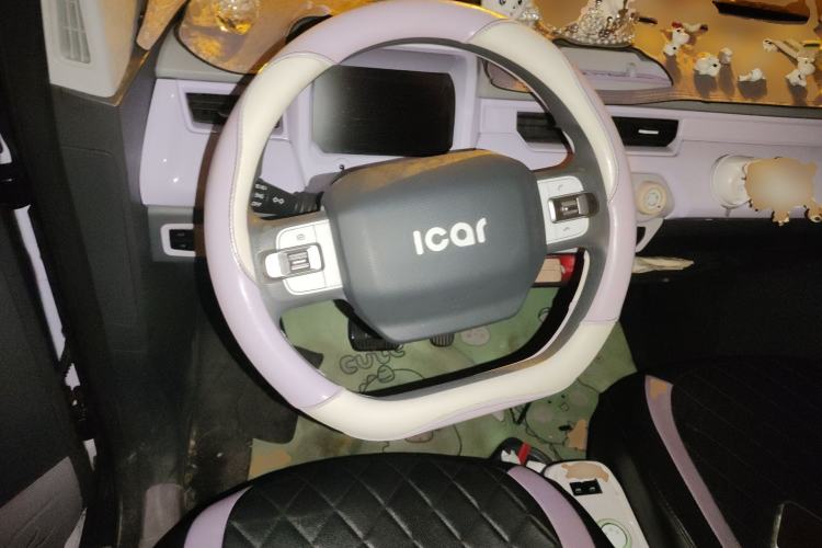 Used Chery QQ Ice Cream 2022 120km Conical Shape Lithium Iron Phosphate Steering Wheel