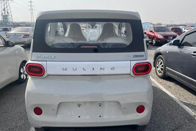 Used Wuling Hongguang MINIEV 2024 3rd Generation 215km Youth Edition
