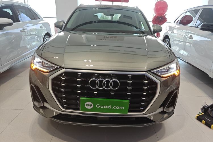 Used Audi Q3 2021 35 TFSI Fashion Dynamic Model