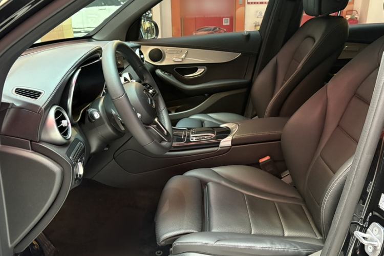 Used Mercedes-Benz GLC 2022 Facelifted GLC 260 L 4MATIC Dynamic Edition
