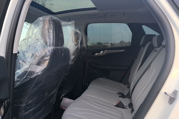 Used Ford Escape 2020 EcoBoost 245 Two-Wheel Drive Smart & Enjoyment Model Interior 2