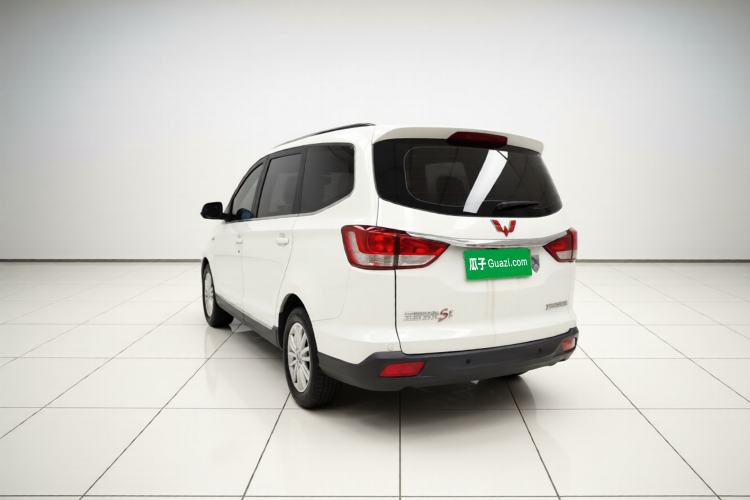 Used Wuling Hongguang 2015 1.5L S1 Comfort China V Standard Exterior 3