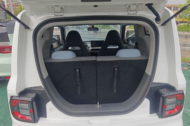 Used Geely Galaxy Panda 2024 Panda Mini 200km Endurance Bear
