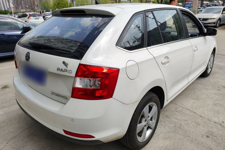 Used Skoda Rapid Spaceback 2018 1.6L Automatic Comfort Edition